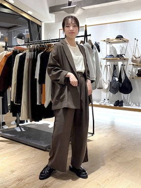 「LEPSIM（レプシィム）のアウトリンキングシアープルオーバー　582453（Tシャツ/カットソー）」を使った、やまゆかさん（レディース・162cm）の秋コーディネート