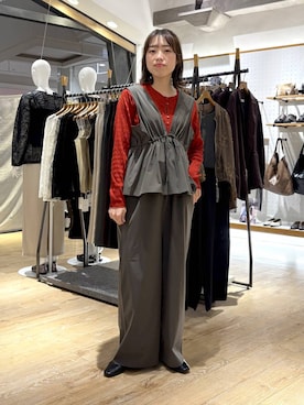 「LEPSIM（レプシィム）のソフトクッションパンプス　638849（パンプス、ブラック系）」を使った、やまゆかさん（レディース・161cm）の春コーディネート