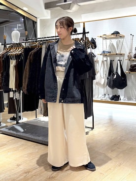 「アイテム（カバーオール）」を使った、やまゆかさん（レディース・162cm）の秋コーディネート