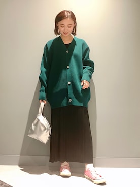 「RAG MACHINE（ラグマシーン）のアイテム（バッグ）」を使った、matsunaga tomoeさん（レディース・157cm）の冬コーディネート