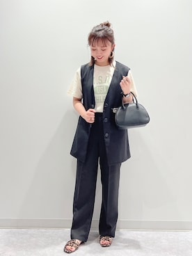 「アイテム（その他トップス）」を使った、matsunaga tomoeさん（レディース・157cm）の春コーディネート