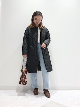 「HONEYSUCKLE ROSE（ハニーサックルローズ）のアイテム（その他アウター）」を使った、matsunaga tomoeさん（レディース・157cm）の秋コーディネート