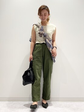 「アイテム（カーゴパンツ）」を使った、matsunaga tomoeさん（レディース・157cm）の夏コーディネート