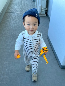 「moimoln（モイモルン）のアイテム（トップス）」を使った、toiroさん（キッズ・90cm）の秋コーディネート