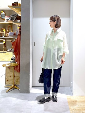 「studio CLIP（スタディオクリップ）の【daily CLIP】フィットストレートデニム（デニムパンツ、ブルー系）」を使った、さちち さん（レディース・156cm）の春コーディネート