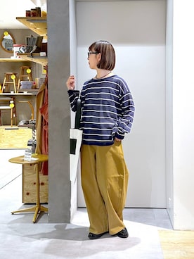 「studio CLIP（スタディオクリップ）の【daily CLIP】レザーポケットトートバッグ（トートバッグ、ブラック系）」を使った、さちち さん（レディース・156cm）の春コーディネート