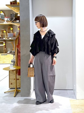 「studio CLIP（スタディオクリップ）のすっきりワイドストレートパンツ[プチ・プラスサイズあり]（その他パンツ、その他）」を使った、さちち さん（レディース・156cm）の春コーディネート