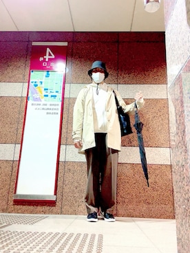 「アイテム（ステンカラーコート）」を使った、ヴァンパイアようくんさん（メンズ・177cm）の秋コーディネート