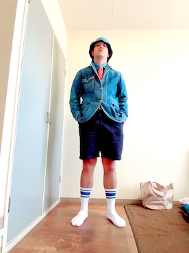 「アイテム（デニムジャケット）」を使った、ヴァンパイアようくんさん（メンズ・177cm・30代）の秋コーディネート