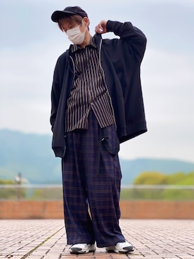 「BASQUE magenta（バスクマゼンタ）のアイテム（パーカー）」を使った、しょう🐤🐦🐧しばらく休みますさん（メンズ・173cm）の春コーディネート
