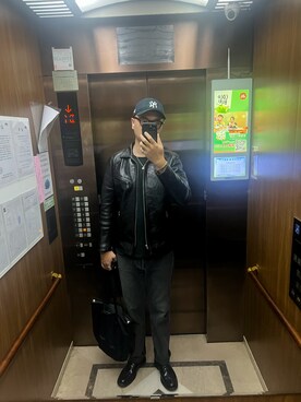 杰森屎塔森さんのコーディネート