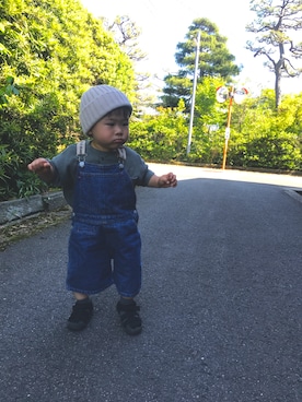 「POLO JEANS（ポロジーンズ）のアイテム（サロペット/オーバーオール）」を使った、ひまるさん（キッズ・80cm）の秋コーディネート