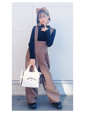 「Bab（バブ）のアイテム（サロペット/オーバーオール）」を使った、RICOさん（レディース・155cm）の秋コーディネート