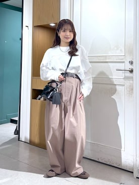 「着痩せ」｜「アイテム（スウェット）」を使った、ゆーみさん（レディース・154cm）の冬コーディネート