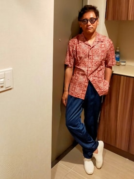 「needles トラックパンツ」｜atunndoさん（メンズ・170cm）の春コーディネート