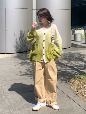 「ジャーマントレーナー」｜「アイテム（その他）」を使った、Tane🌷さん（レディース・161cm）の春コーディネート