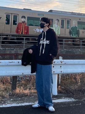 「Maison Kitsune（メゾンキツネ）のアイテム（その他アウター）」を使った、MyTさん（メンズ・177cm）の冬コーディネート