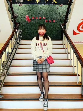 「通勤穿搭」｜「アイテム（バッグ）」を使った、Ting Hui Lin🇹🇼さん（レディース・158cm）の冬コーディネート