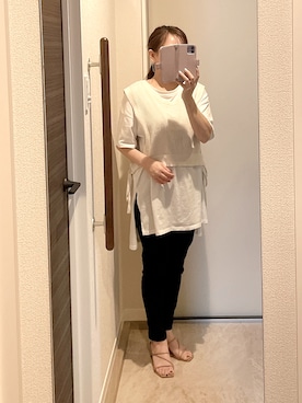 「GRL（グレイル）の3つボタンハイウエストスキニーパンツ（その他パンツ、ブラック系）」を使った、miyaさん（レディース・150cm）の秋コーディネート