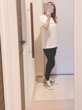 「GU（ジーユー）のアイテム（チノパンツ、ブラック系）」を使った、miyaさん（レディース・150cm）の夏コーディネート