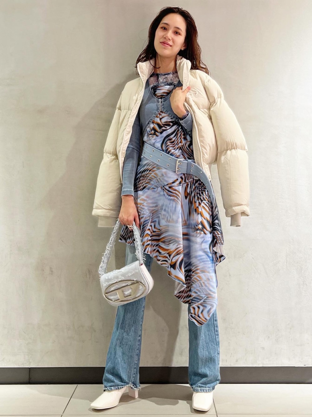【関税込】◆DIESEL ディーゼル◆Dロゴ ショルダーバッグ 希少即売】ディーゼル diesel ショルダーバッグ Dロゴ カーキ