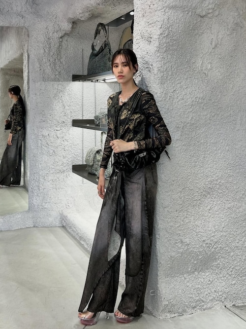 DIESEL ブラック トップス DIESELのトップスを使ったコーディネート(ZOZOTOWN Yahoo!店