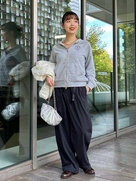 「Gramicci（グラミチ）のアイテム（ジャケット/アウター）」を使った、B:MING by BEAMS WOMENさん（レディース・161cm）の秋コーディネート