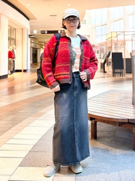 「アイテム（デニムスカート）」を使った、B:MING by BEAMS WOMENさん（レディース・158cm）の秋コーディネート