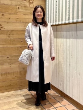 「アイテム（ノーカラーコート）」を使った、B:MING by BEAMS WOMENさん（レディース・167cm）の秋コーディネート