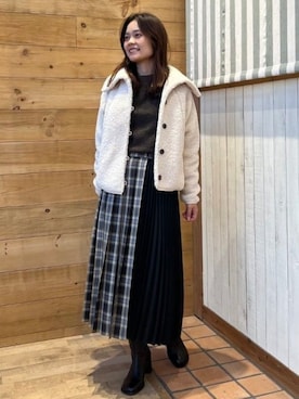 「アイテム（スカート、その他）」を使った、B:MING by BEAMS WOMENさん（レディース・167cm）の秋コーディネート
