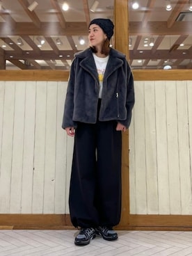 「アイテム（ニットキャップ/ビーニー）」を使った、B:MING by BEAMS WOMENさん（レディース・163cm）の秋コーディネート