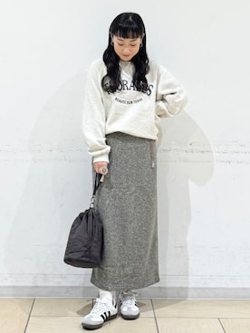 「B:MING by BEAMS（ビーミングバイビームス）のアイテム（スウェット）」を使った、B:MING by BEAMS WOMENさん（レディース・149cm）の秋コーディネート
