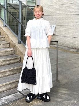 「B:MING by BEAMS（ビーミングバイビームス）のアイテム（トートバッグ）」を使った、B:MING by BEAMS WOMENさん（レディース・160cm）の春コーディネート