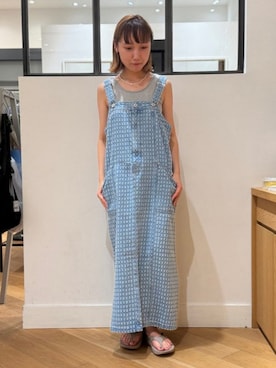 「アイテム（ジャンパースカート）」を使った、B:MING by BEAMS WOMENさん（レディース・159cm）の夏コーディネート