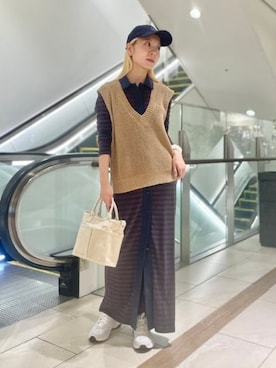 「LOGAN knitting mills（ローガンニッティングミルズ）のアイテム」を使った、B:MING by BEAMS WOMENさん（レディース・162cm）の秋コーディネート