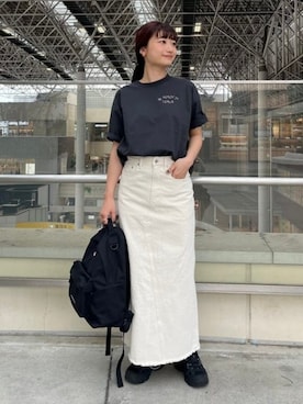 「アイテム（デニムスカート）」を使った、B:MING by BEAMS WOMENさん（レディース・160cm）の春コーディネート