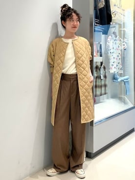 「アイテム（ノーカラーコート）」を使った、B:MING by BEAMS WOMENさん（レディース・165cm）の秋コーディネート