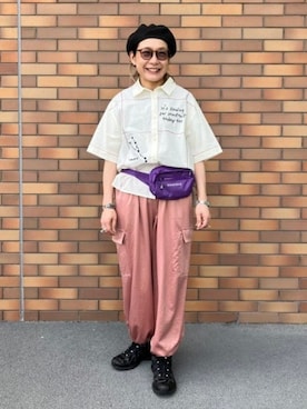 「アイテム（カーゴパンツ、レッド系）」を使った、B:MING by BEAMS WOMENさん（レディース・155cm）の夏コーディネート