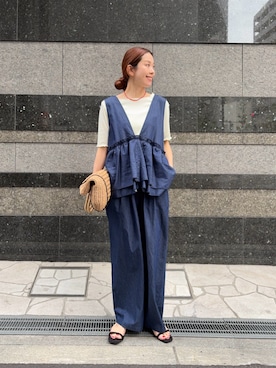 岡本さん（レディース・167cm）の春コーディネート