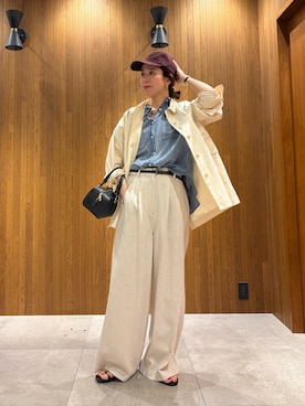 「MOHI（モヒ）のアイテム」を使った、岡本さん（レディース・167cm）の春コーディネート