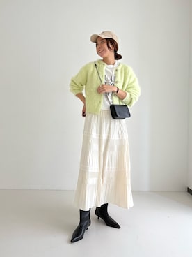 「アイテム（キャップ）」を使った、オカモトさん（レディース・167cm）の秋コーディネート