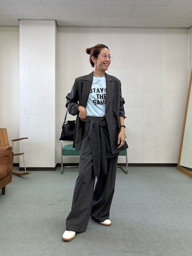 「アイテム（ストール/ショール）」を使った、オカモトさん（レディース・167cm）の秋コーディネート