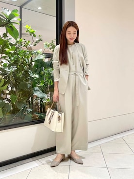 「URBAN RESEARCH（アーバンリサーチ）の『2サイズ展開』ノーカラージャケット（ノーカラージャケット）」を使った、岡本さん（レディース・167cm）の冬コーディネート