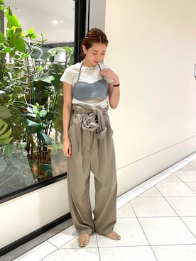 「アイテム（オールインワン・サロペット、ベージュ系）」を使った、オカモトさん（レディース・167cm）の夏コーディネート