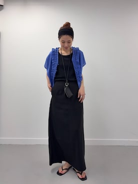 「URBAN RESEARCH Sonny Label（アーバンリサーチサニーレーベル）のVネックフリルカラーブラウス（シャツ/ブラウス、ブルー系）」を使った、岡本さん（レディース・167cm）の春コーディネート