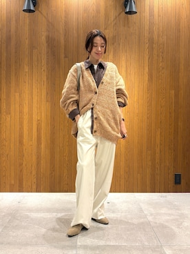 「アイテム（ローファー）」を使った、オカモトさん（レディース・167cm）の秋コーディネート
