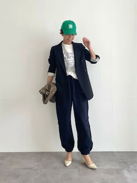 「URBAN RESEARCH（アーバンリサーチ）のレザーボストンバッグ（ボストンバッグ）」を使った、オカモトさん（レディース・167cm）の冬コーディネート