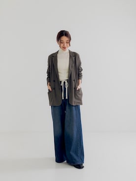 「アイテム（その他アウター、ブラウン系）」を使った、オカモトさん（レディース・167cm）の秋コーディネート