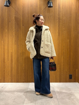 「アイテム（テーラードジャケット、ホワイト系）」を使った、オカモトさん（レディース・167cm）の冬コーディネート