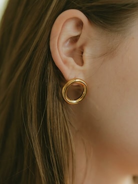 「Ops.（オプス）のアイテム」を使った、Ops Accessoryさん（レディース・165cm）の春コーディネート